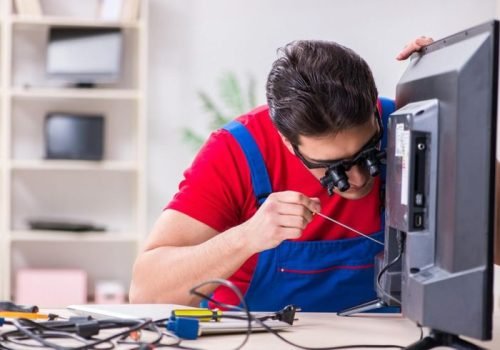 If you're in Mississauga, We've got you covered with the best TV Repair in Mississauga. Our experts specialize in bringing your TV back to life swiftly and efficiently.